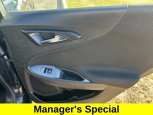 Chevrolet Malibu  2023