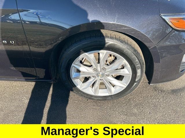 Chevrolet Malibu  2023