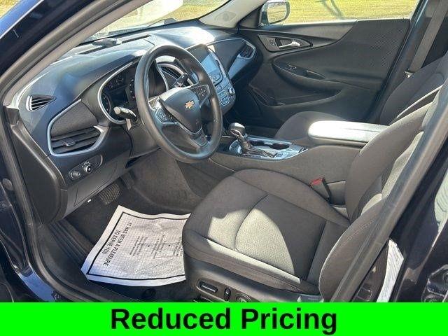 Chevrolet Malibu  2023