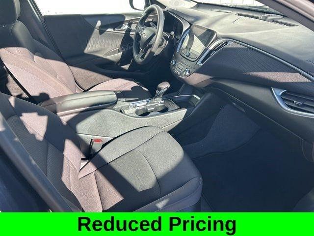 Chevrolet Malibu  2023