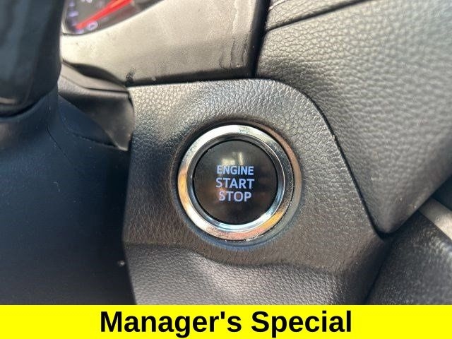 Toyota RAV4 XLE AWD 2022