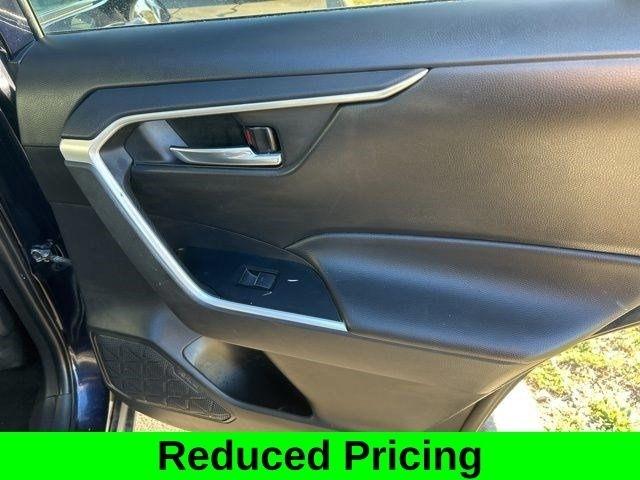 Toyota RAV4 XLE AWD 2022