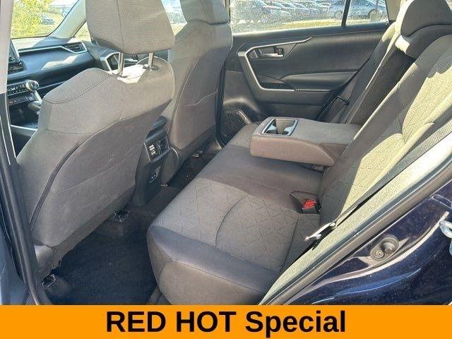 Toyota RAV4 XLE AWD 2022