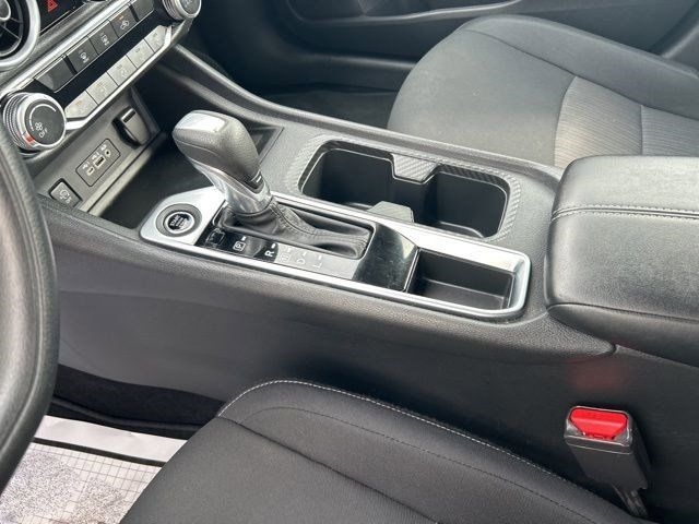 Nissan Sentra SV 2024