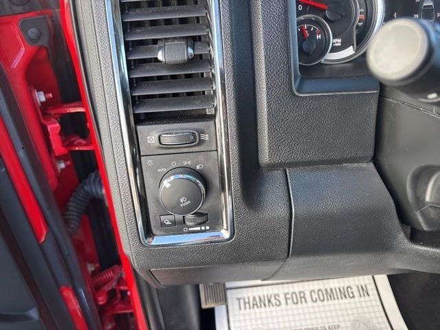 RAM 1500 Sport Crew Cab 4WD 2018