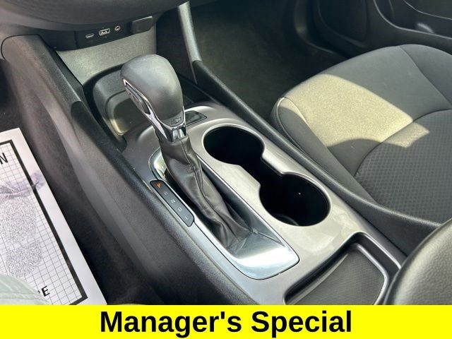 Chevrolet Malibu  2021