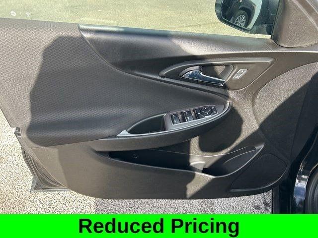 Chevrolet Malibu  2021