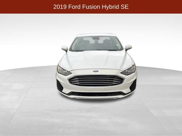 Ford Fusion Hybrid SE 2019