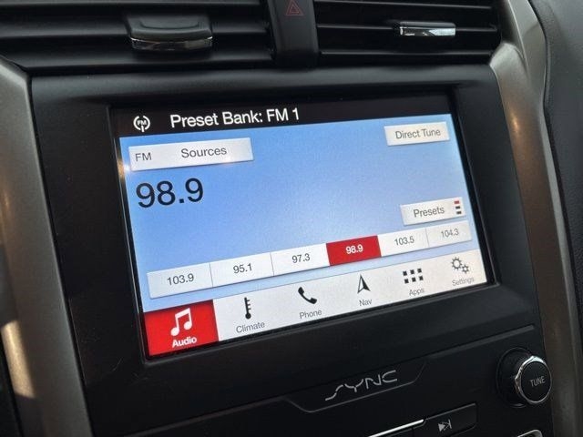 Ford Fusion Hybrid SE 2019