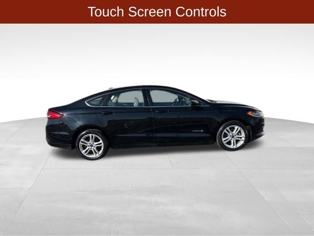 Ford Fusion Hybrid S 2018