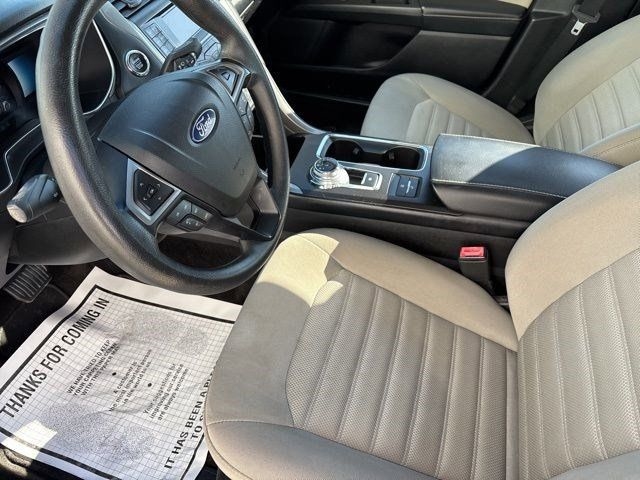 Ford Fusion Hybrid S 2018