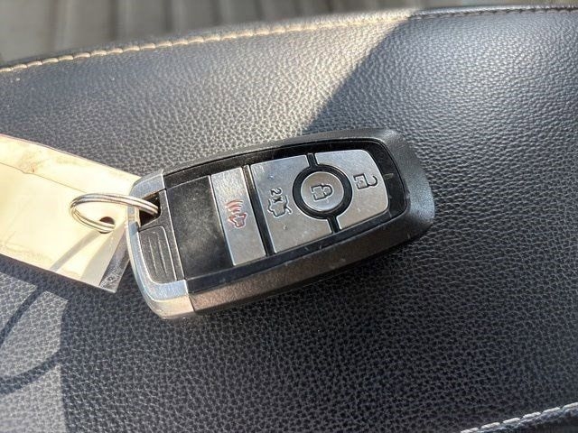 Ford Fusion Hybrid S 2018