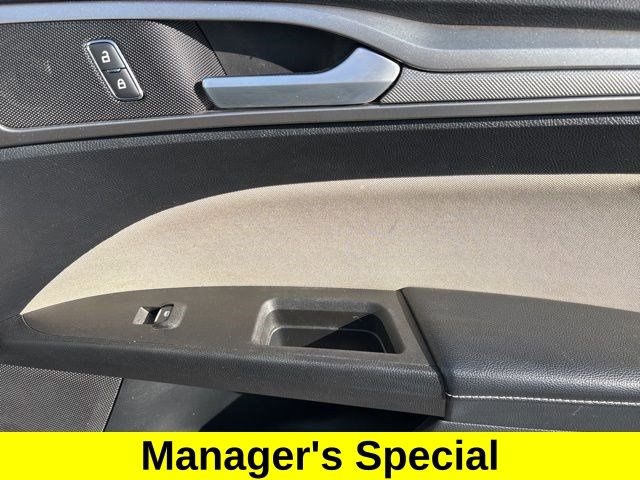 Ford Fusion Hybrid S 2018