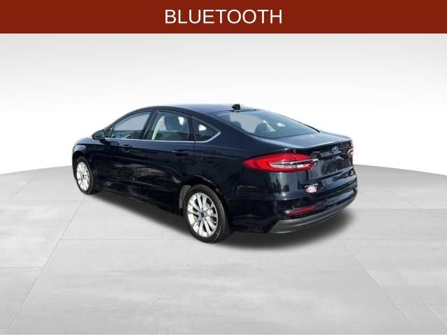 Ford Fusion Hybrid SE 2020