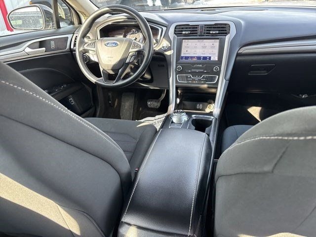 Ford Fusion Hybrid SE 2020