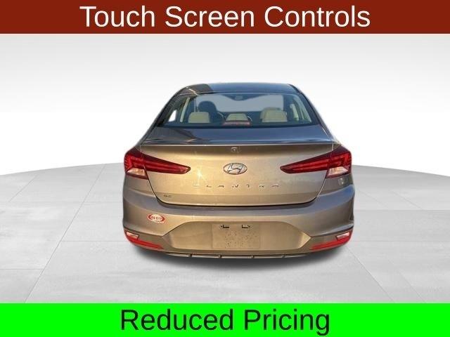 Hyundai Elantra SE 2019