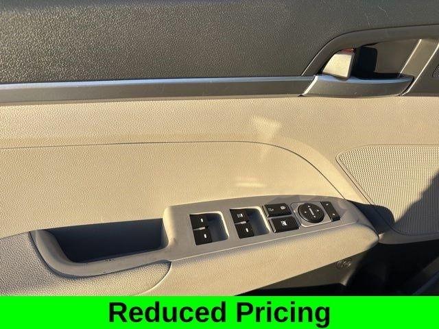 Hyundai Elantra SE 2019