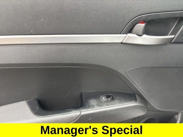 Hyundai Elantra SE 2019