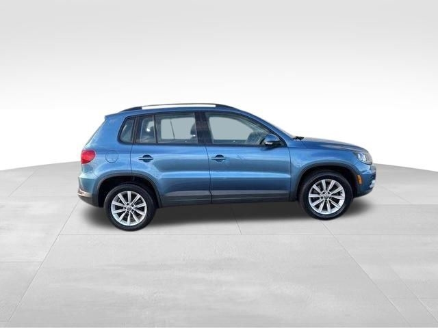 Volkswagen Tiguan Limited  2017 Volkswagen Tiguan Limited  2017