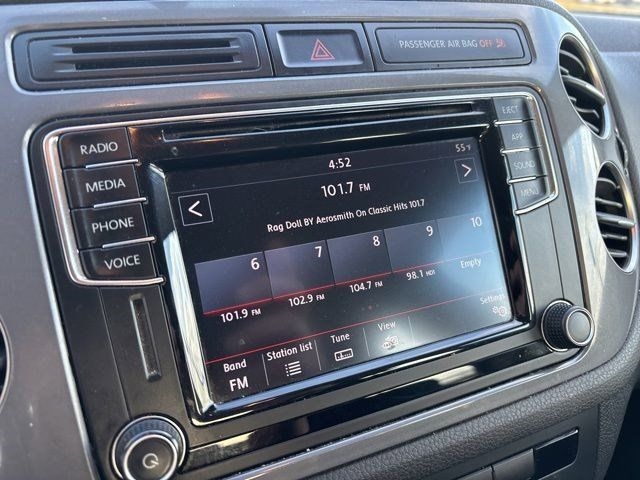 Volkswagen Tiguan Limited  2017