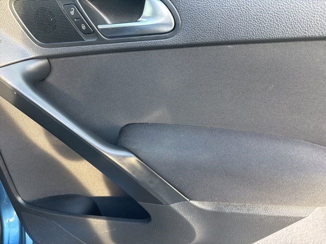 Volkswagen Tiguan Limited  2017