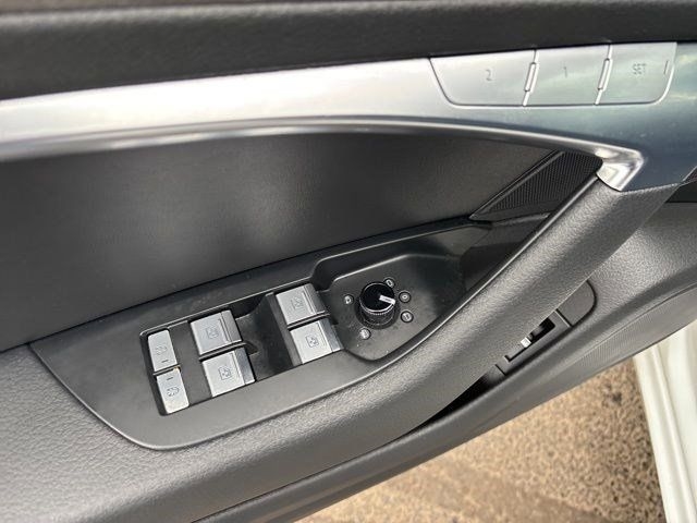 Audi A6 2.0T Premium quattro 2020 Audi A6 2.0T Premium quattro 2020