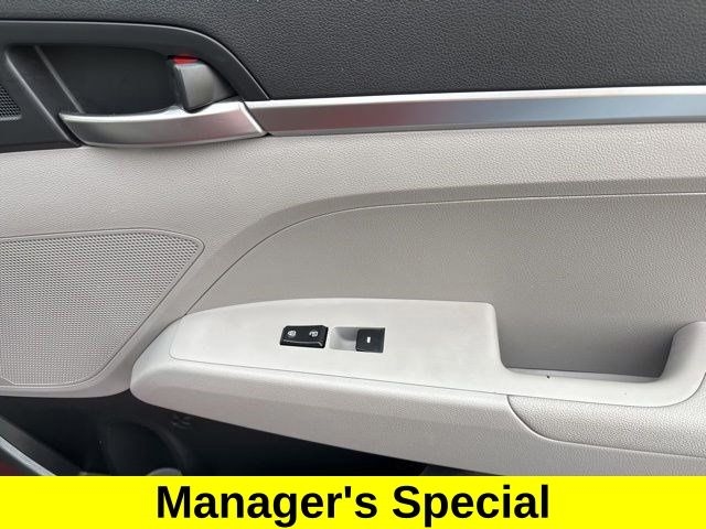 Hyundai Elantra SE 2019