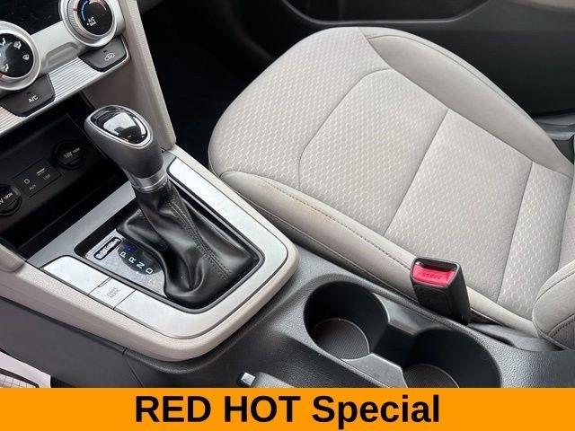 Hyundai Elantra SE 2019