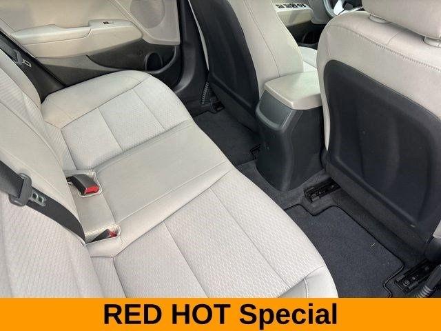 Hyundai Elantra SE 2019