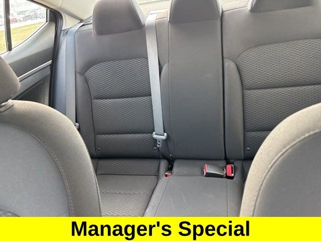 Hyundai Elantra SE 2019