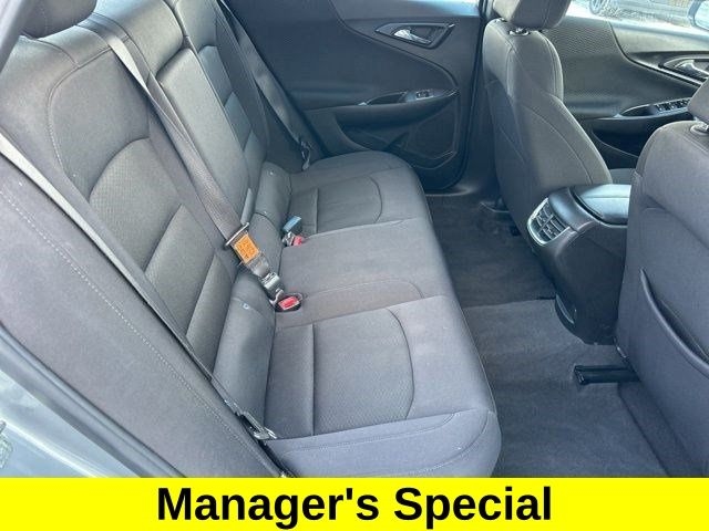 Chevrolet Malibu  2023