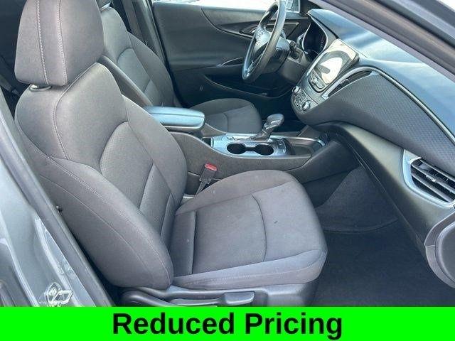 Chevrolet Malibu  2023