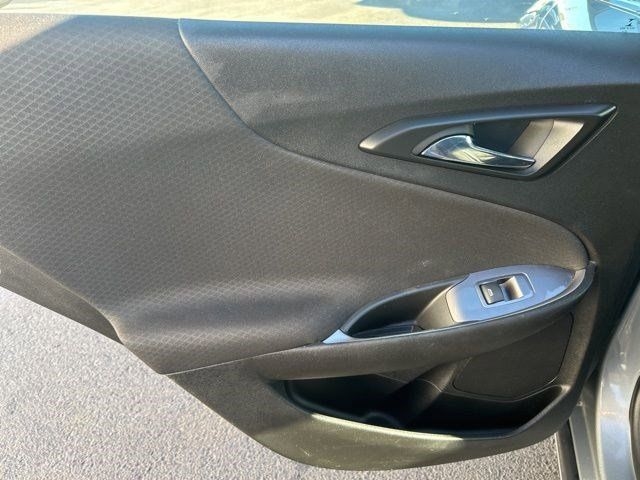 Chevrolet Malibu  2023