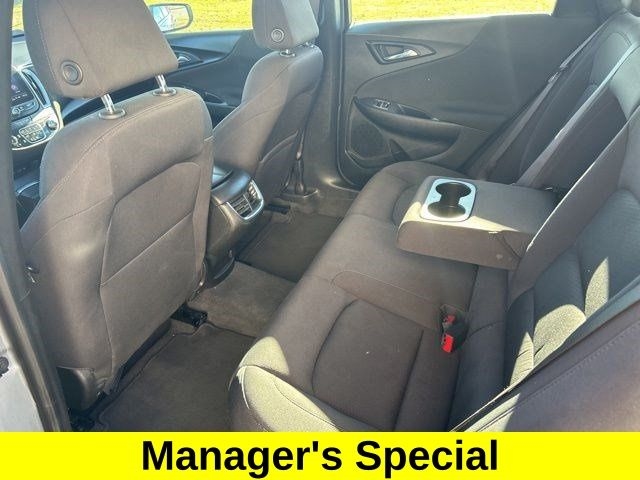 Chevrolet Malibu  2023