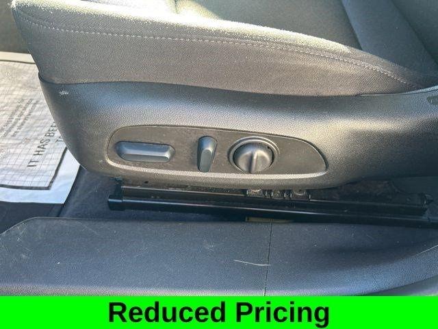 Chevrolet Malibu  2023