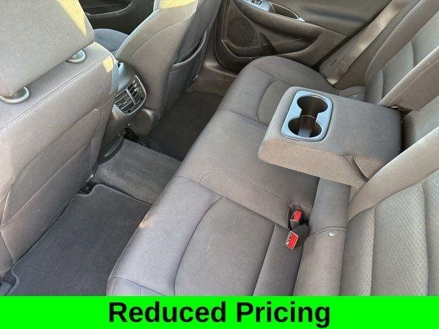 Chevrolet Malibu  2023