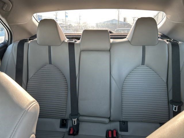 Toyota Camry SE 2022