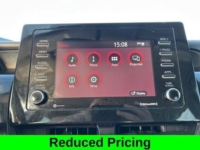 Toyota Camry SE 2022