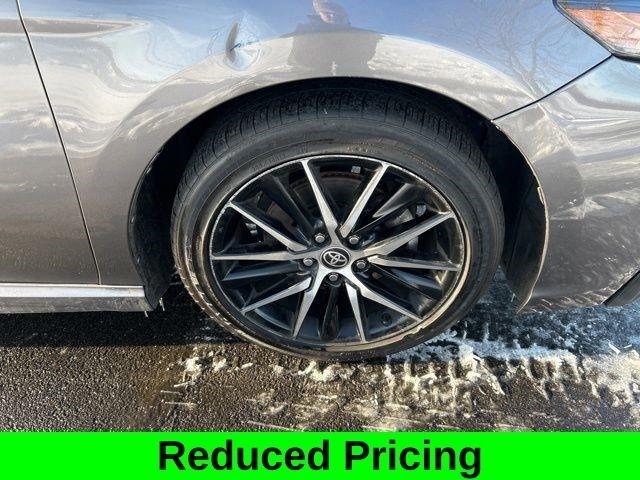 Toyota Camry SE 2022