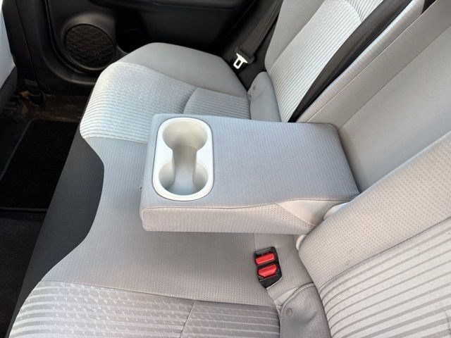 Toyota Prius Two 2016