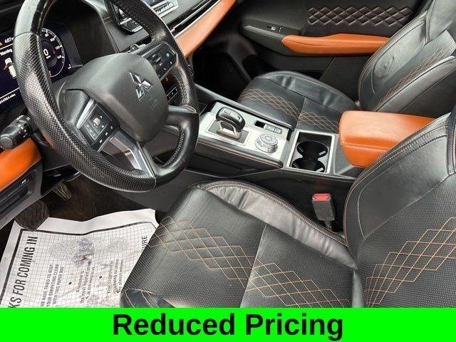 Mitsubishi Outlander SEL 4WD 2022