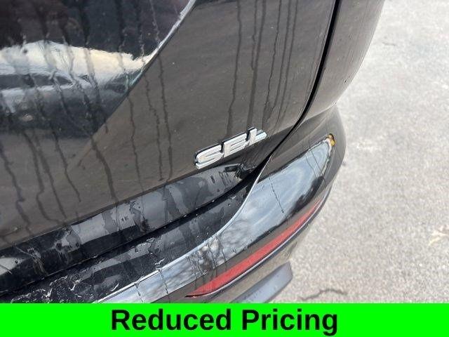 Mitsubishi Outlander SEL 4WD 2022