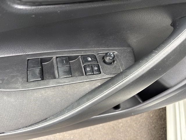 Toyota Corolla LE 2022