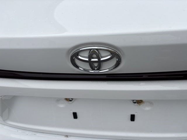 Toyota Corolla LE 2022