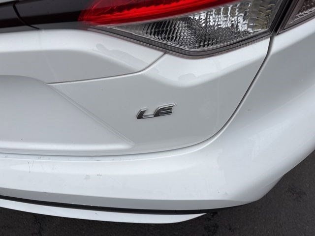 Toyota Corolla LE 2022