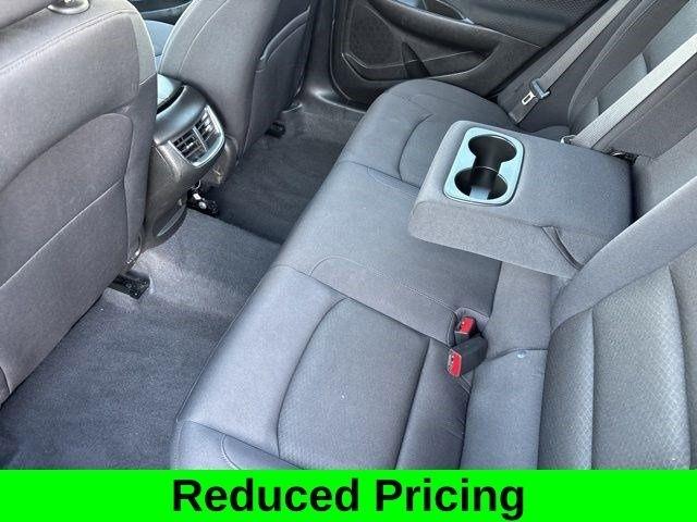 Chevrolet Malibu  2023