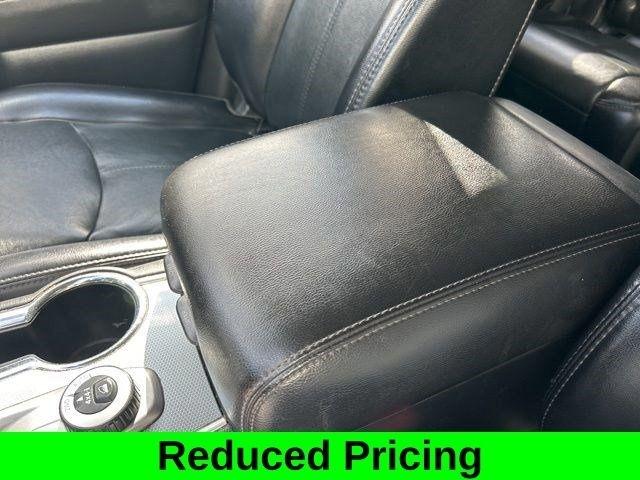 Nissan Pathfinder SL 4WD 2020