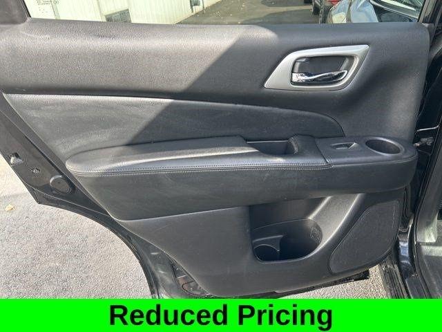 Nissan Pathfinder SL 4WD 2020