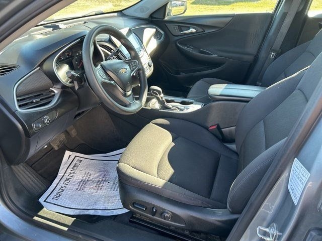 Chevrolet Malibu  2023
