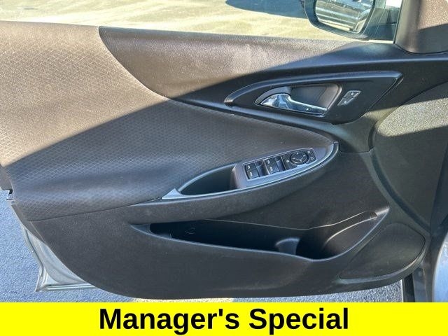 Chevrolet Malibu  2023